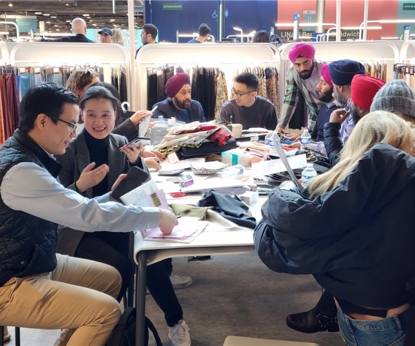 尊龙凯时丝绸亮相PV展